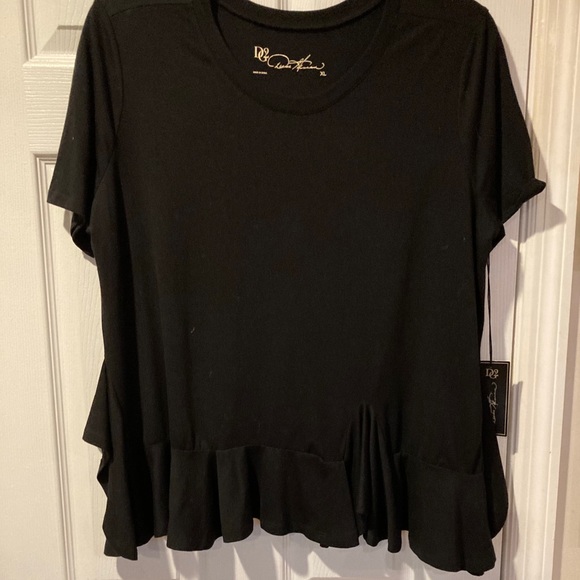 Designer top - Picture 2 of 3